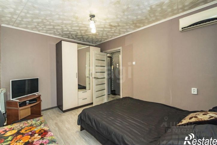 1-комн квартира пр-кт Космонавтов, 8/3,  д. 8/3