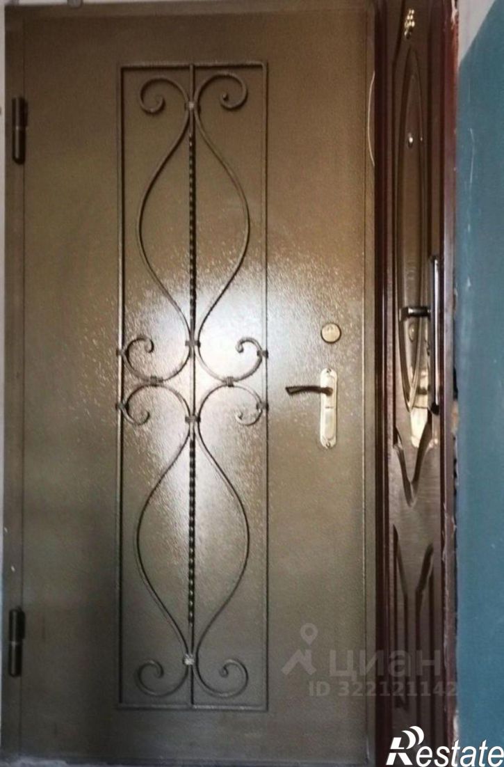 2-комн квартира проспект Соколова, 35,  д. 35