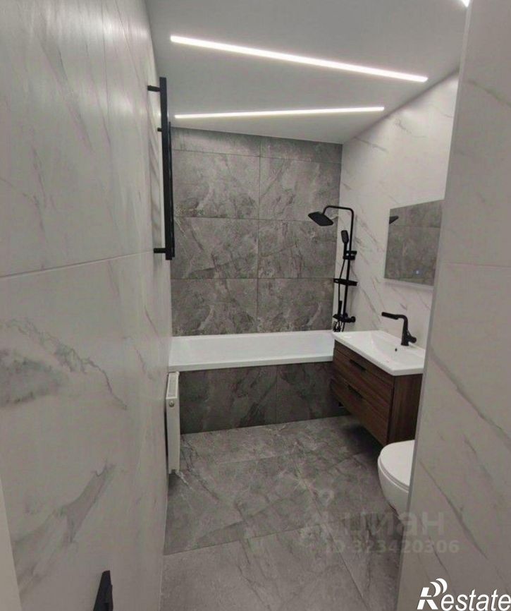 3-комн квартира пр-кт Маршала Жукова, 36/5,  д. 36/5