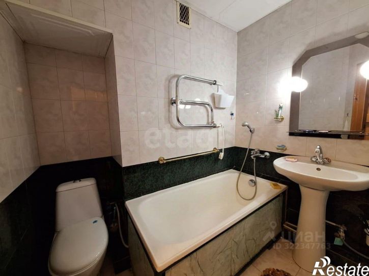 2-комн квартира проспект Соколова, 81 к1,  д. 81 к1