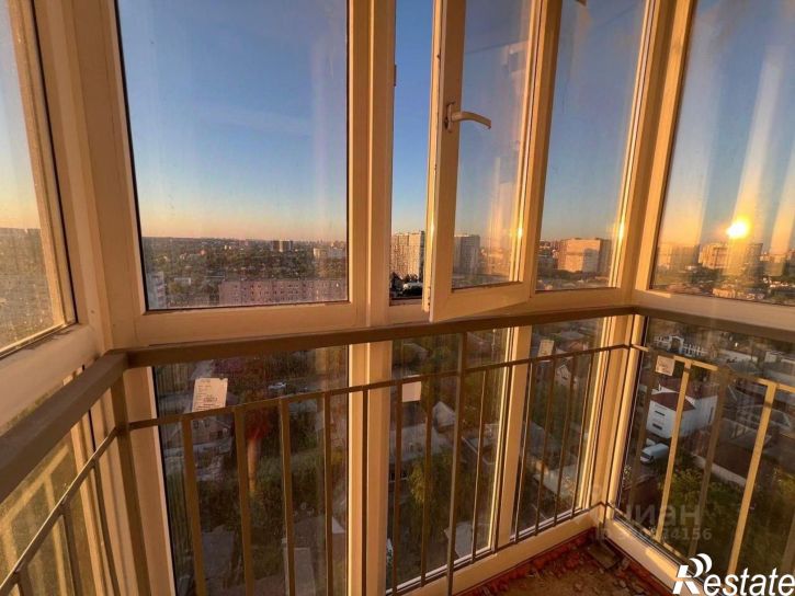 3-комн квартира Таврическая улица, 4,  д. 4