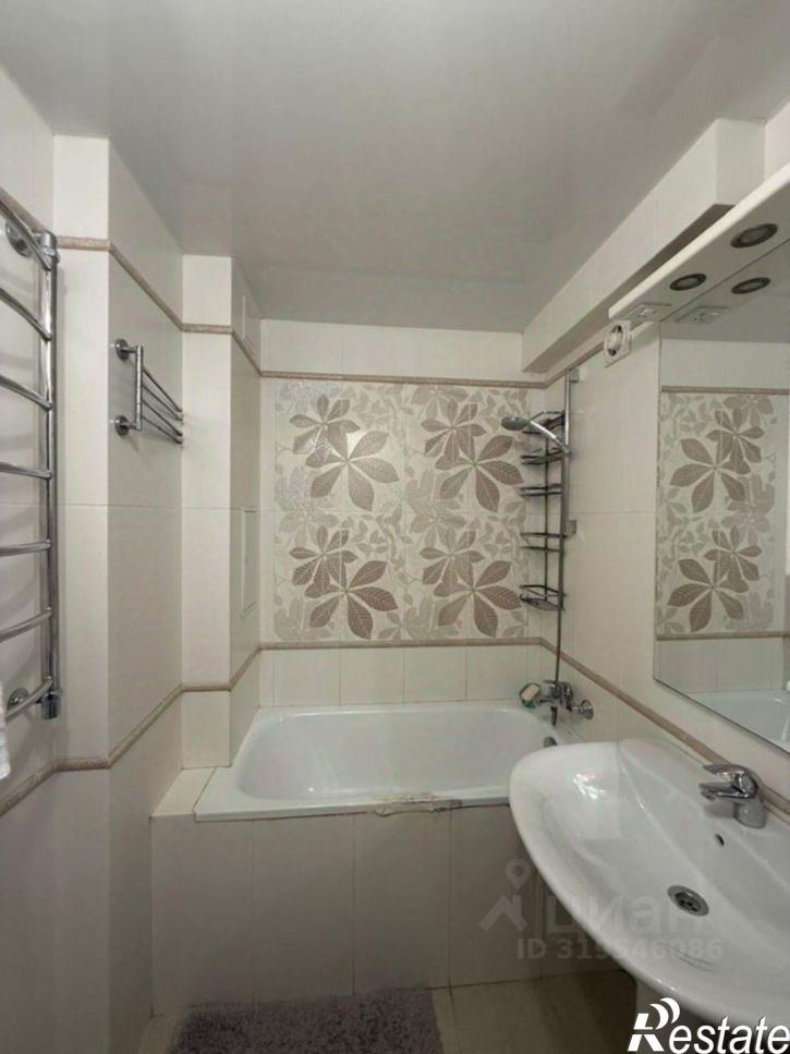 3-комн квартира ул Передовая, 14,  д. 14