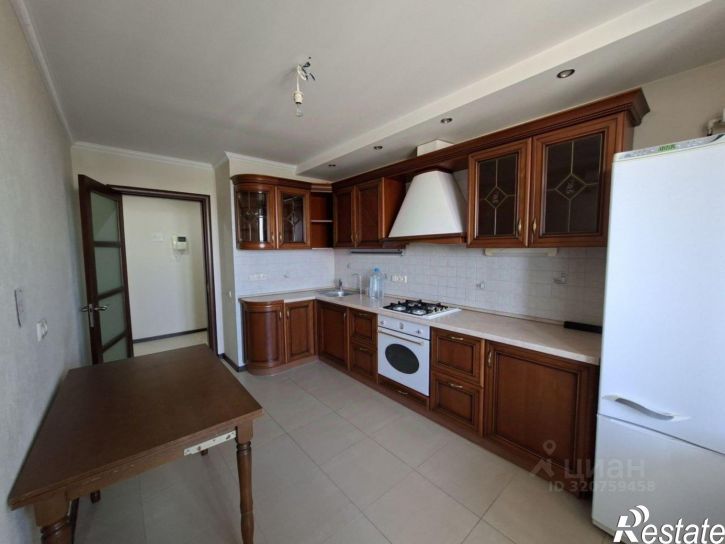 3-комн квартира проспект 40-летия Победы, 67,  д. 67