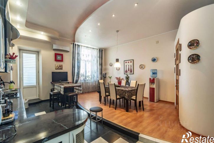 4-комн квартира ул Тургеневская, 53/16,  д. 53/16