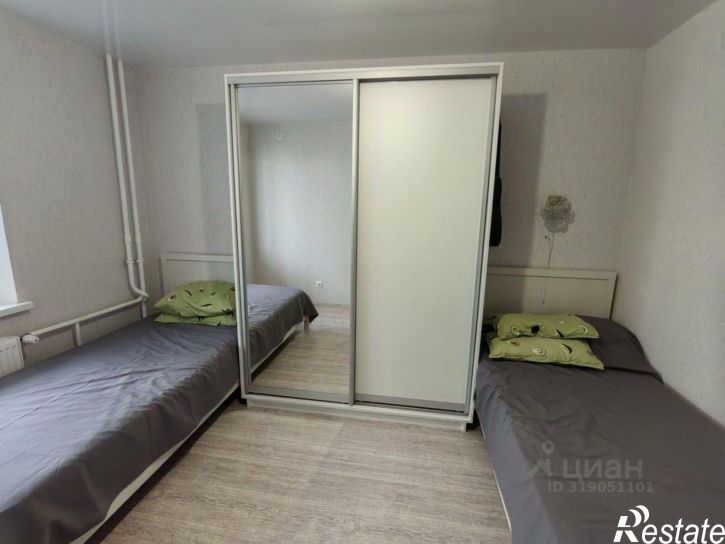 2-комн квартира улица Дмитрия Петрова, 12,  д. 12