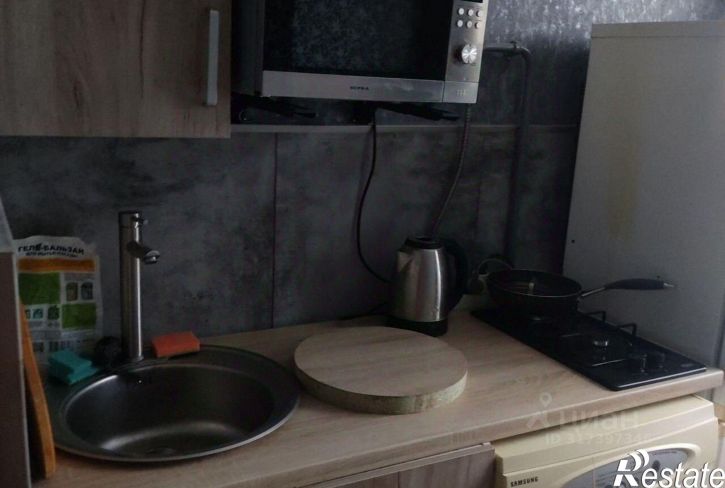 1-комн квартира проспект Космонавтов, 10,  д. 10