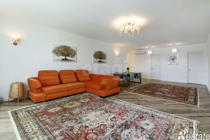 5-комн квартира Будённовский проспект, 2А,  д. 2А