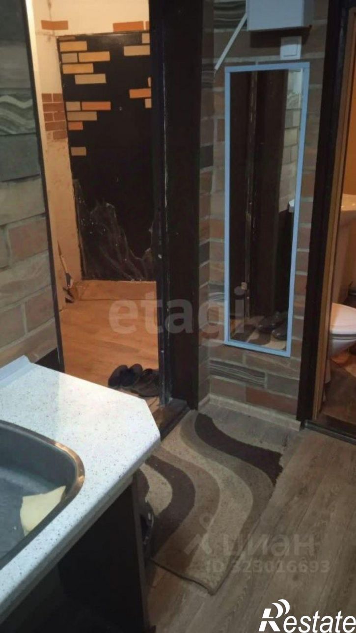 2-комн квартира Социалистическая улица, 207,  д. 207