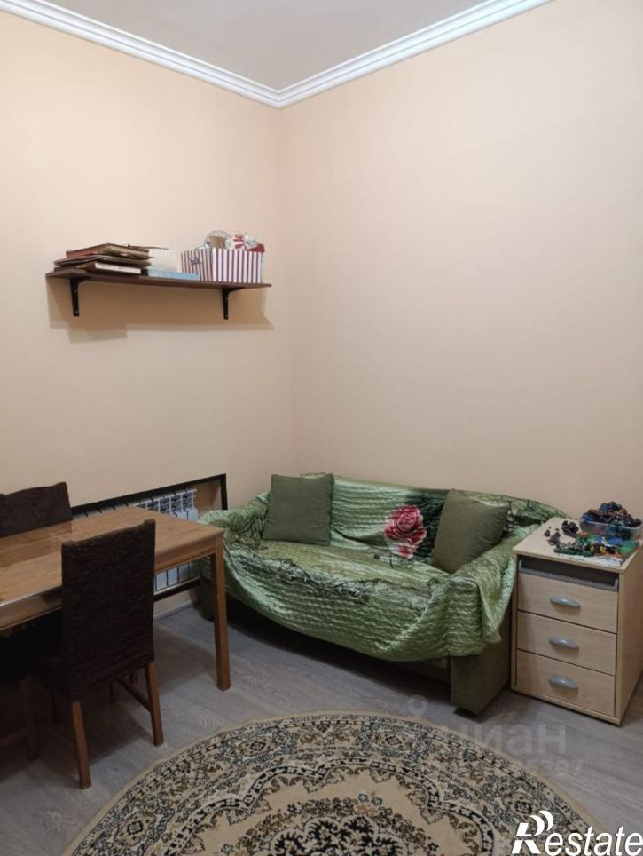 3-комн квартира Богатяновский спуск, 17,  д. 17