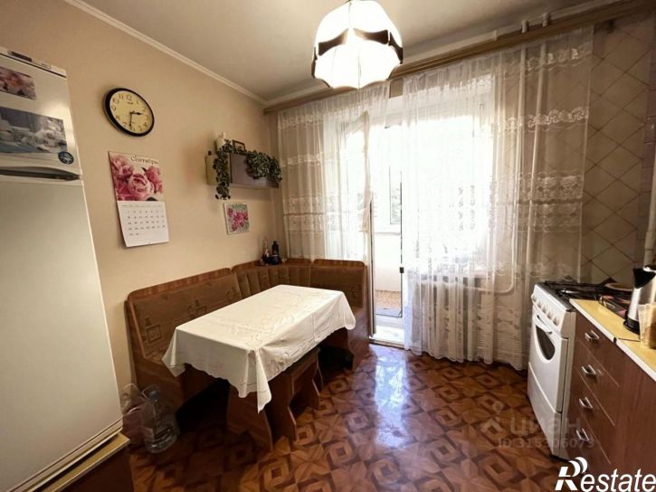 2-комн квартира ул 18-я линия, 45,  д. 45