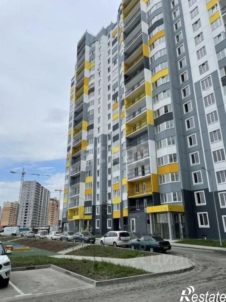 2-комн квартира улица Ткачёва, 40 с2,  д. 40 с2