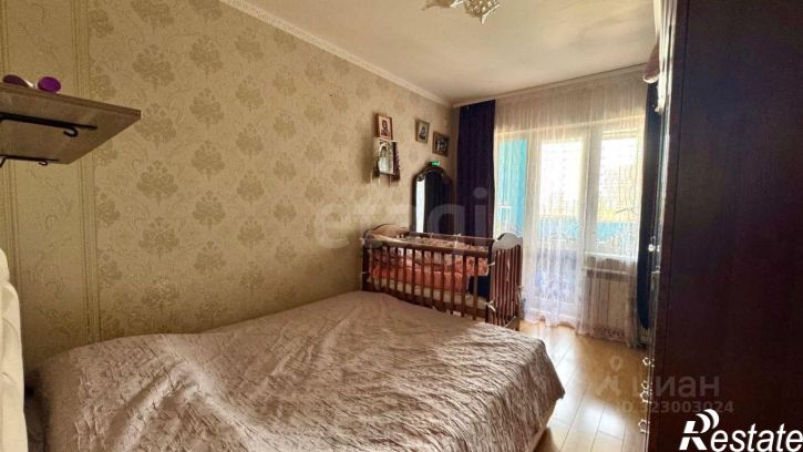 3-комн квартира б-р Комарова, 42,  д. 42