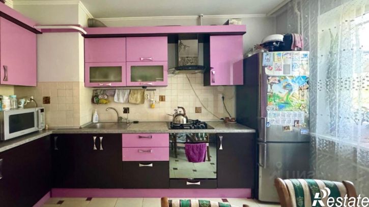 3-комн квартира б-р Комарова, 42,  д. 42