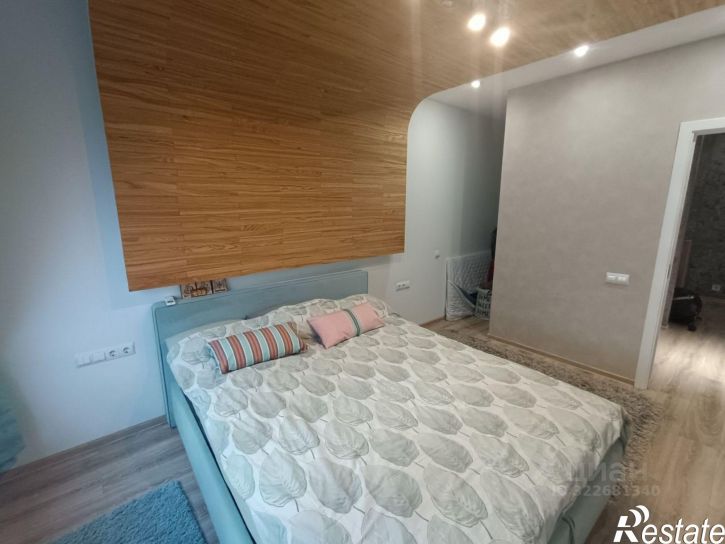 3-комн квартира ул Жмайлова, 4г,  д. 4г