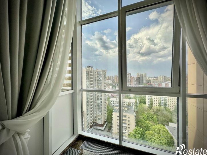 6-комн квартира Кировский проспект, 46,  д. 46