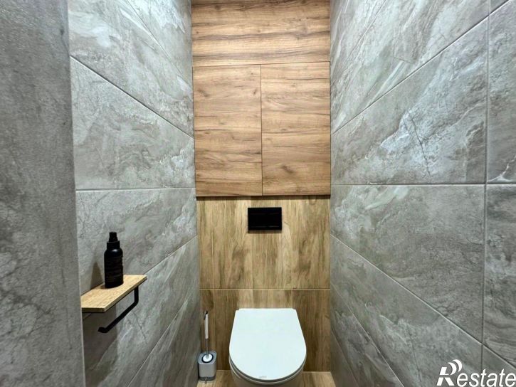 4-комн квартира ул 339-й Стрелковой Дивизии, 17,  д. 17