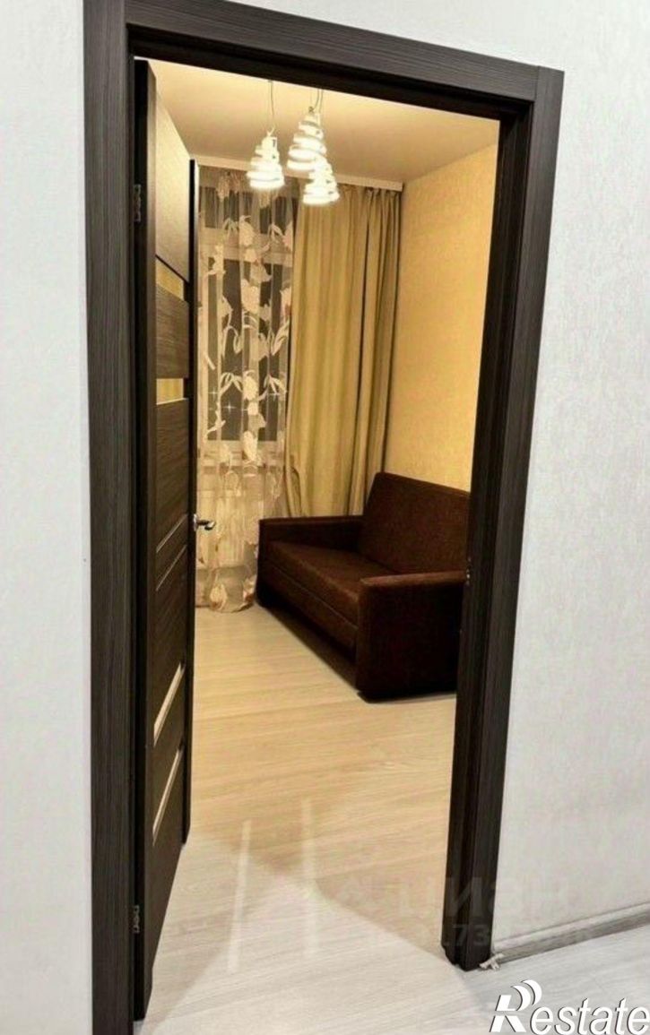 2-комн квартира пр-кт Сиверса, 3,  д. 3