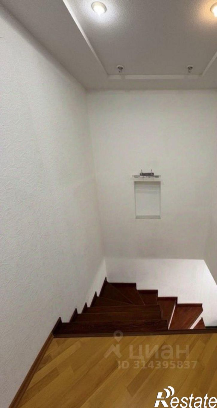 3-комн квартира ул Красноармейская, 174,  д. 174