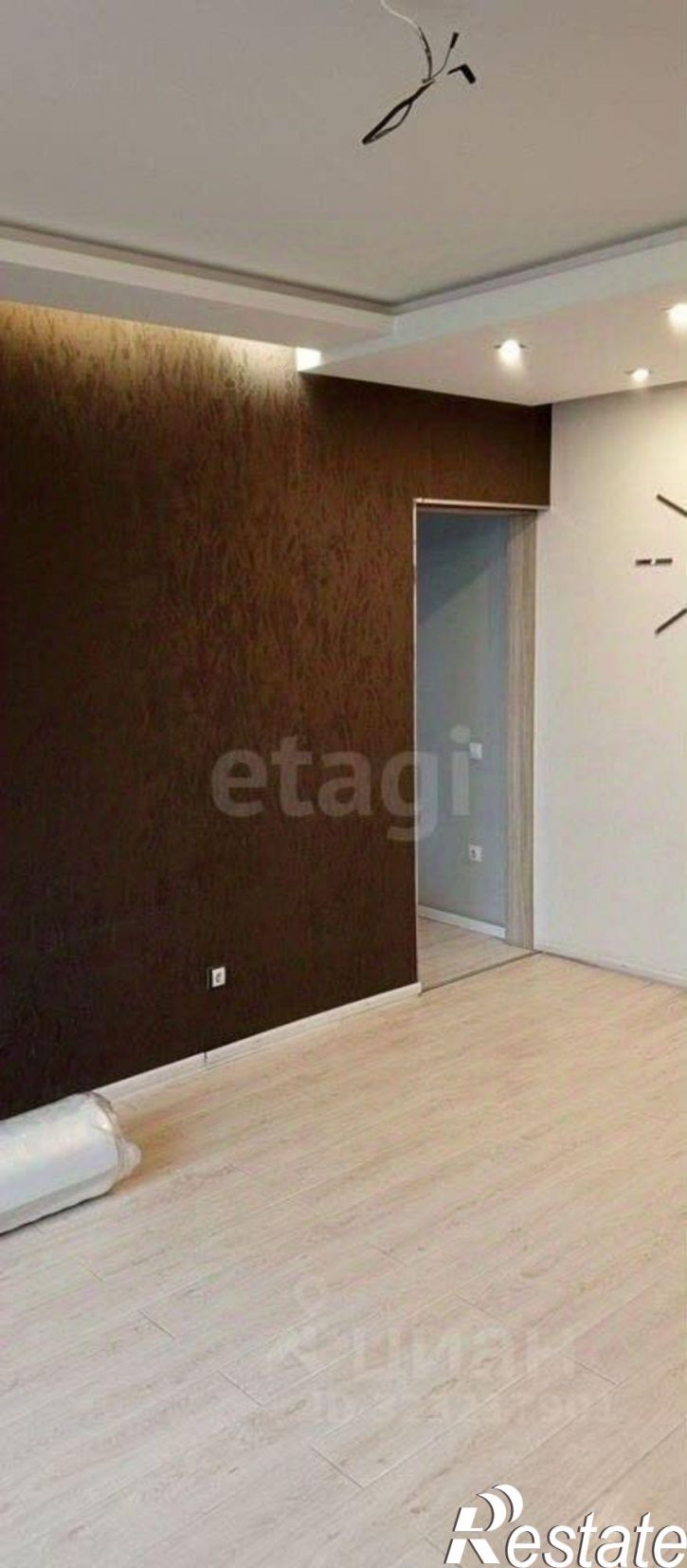 3-комн квартира улица Жданова, 23,  д. 23