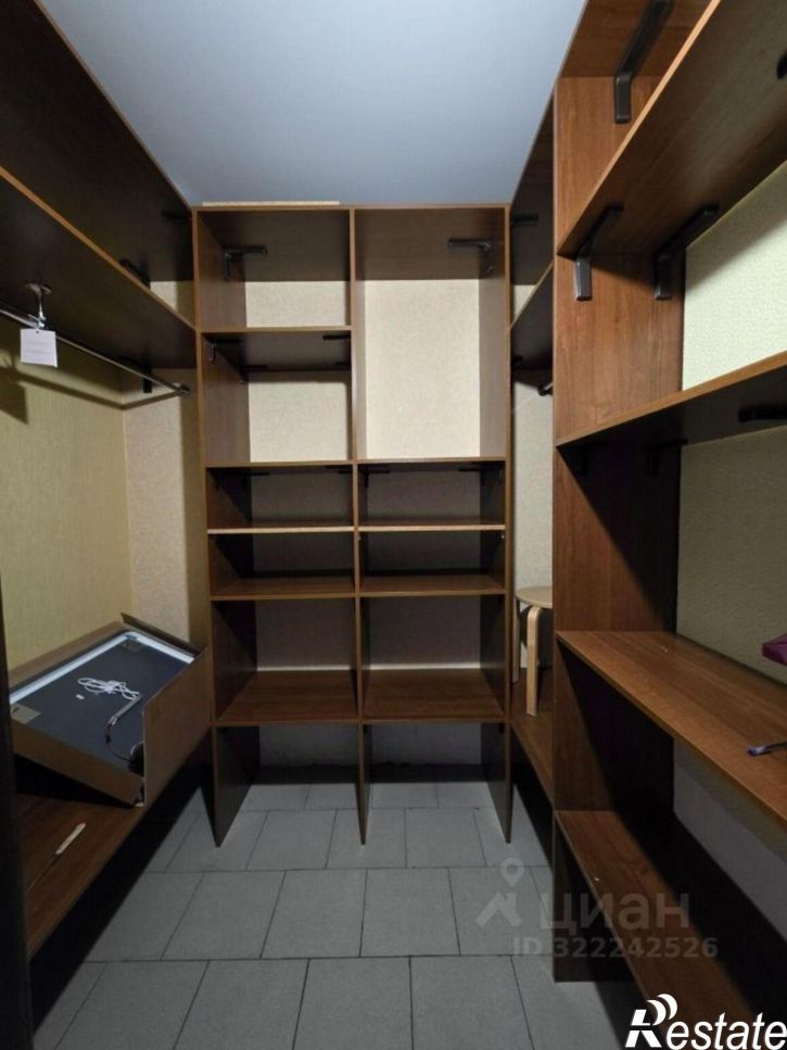 1-комн квартира улица Суворова, 77,  д. 77