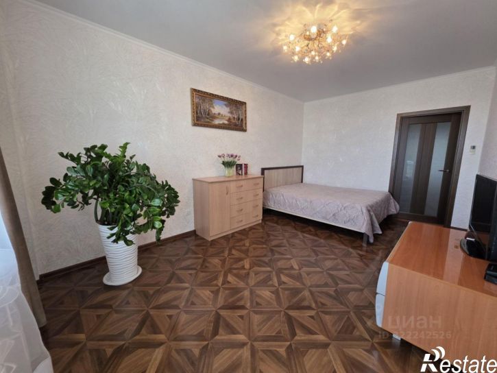 1-комн квартира улица Суворова, 77,  д. 77