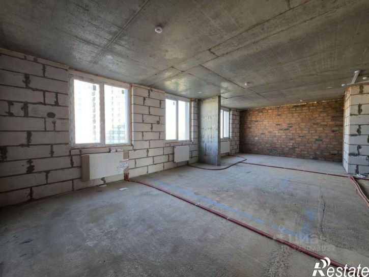 3-комн квартира улица Нансена, 143,  д. 143