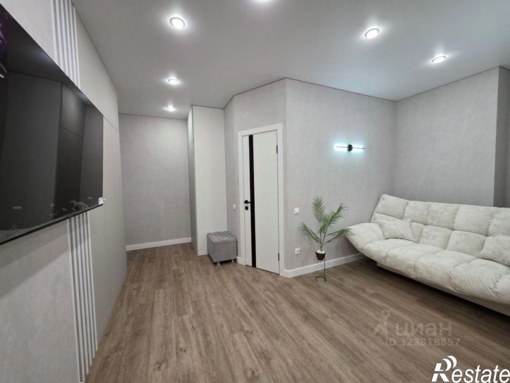 1-комн квартира проспект Соколова, 35,  д. 35