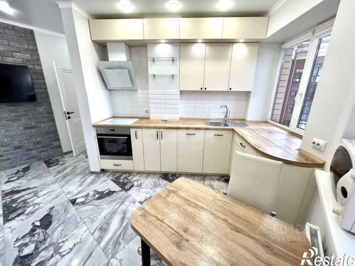 2-комн квартира улица Максима Горького, 256,  д. 256