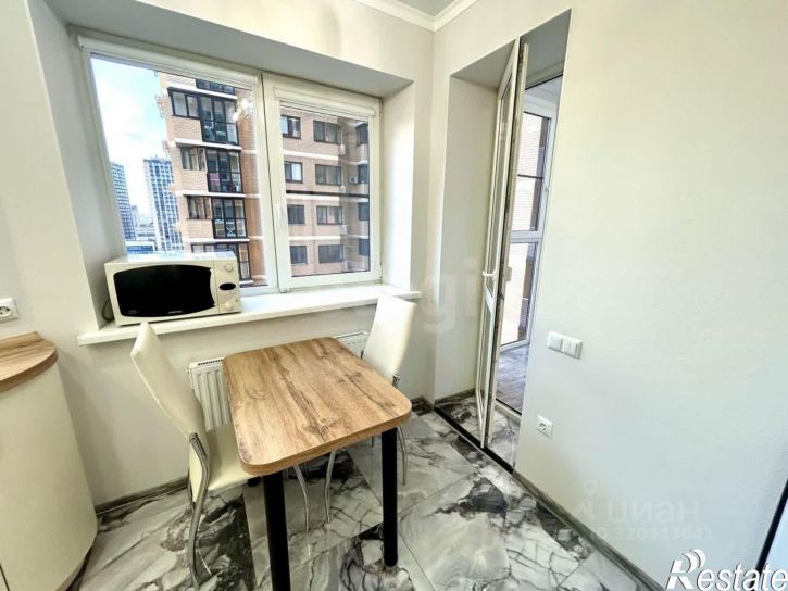 2-комн квартира улица Максима Горького, 256,  д. 256