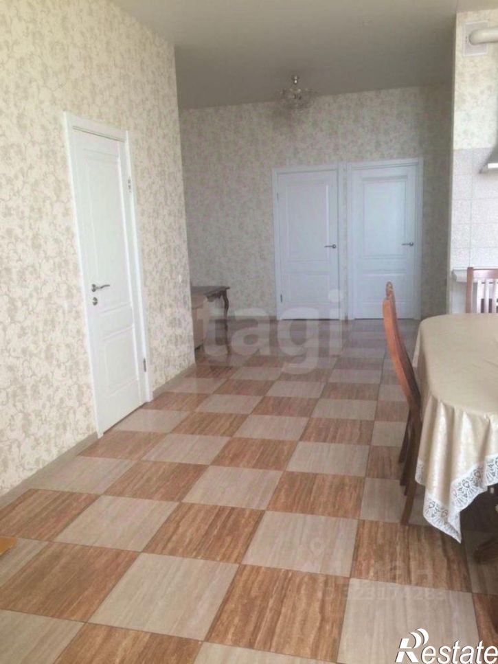 3-комн квартира Кировский проспект, 69,  д. 69