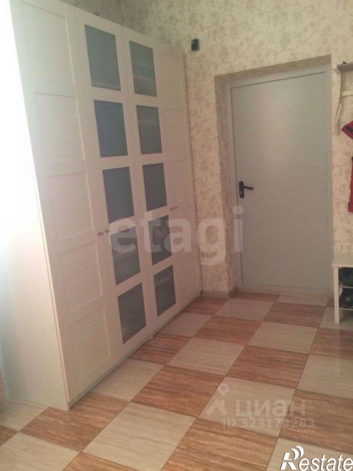 3-комн квартира Кировский проспект, 69,  д. 69