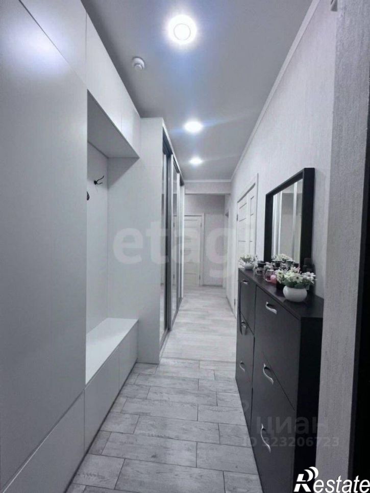 3-комн квартира ул Еляна, 54,  д. 54