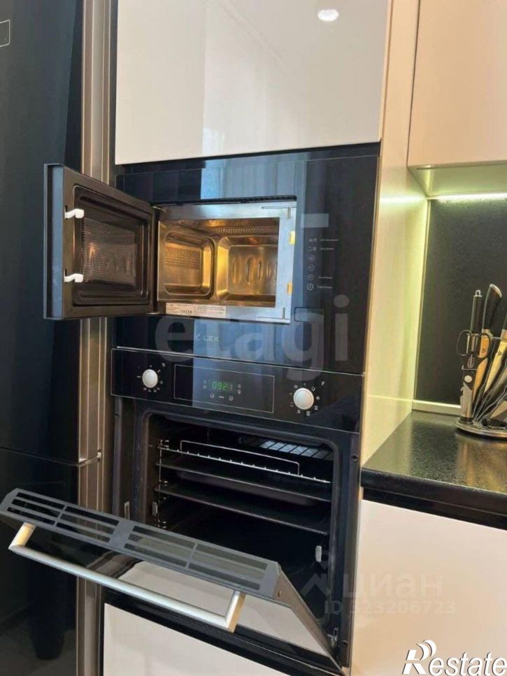 3-комн квартира ул Еляна, 54,  д. 54