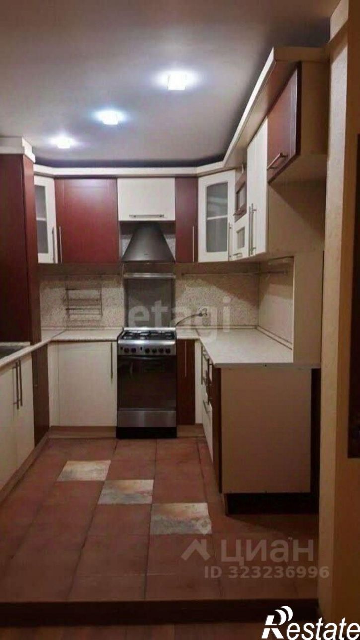 3-комн квартира улица Зорге, 31,  д. 31