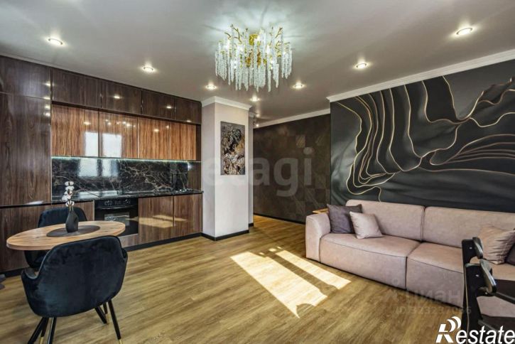 1-комн квартира пр-кт Соколова, 68,  д. 68