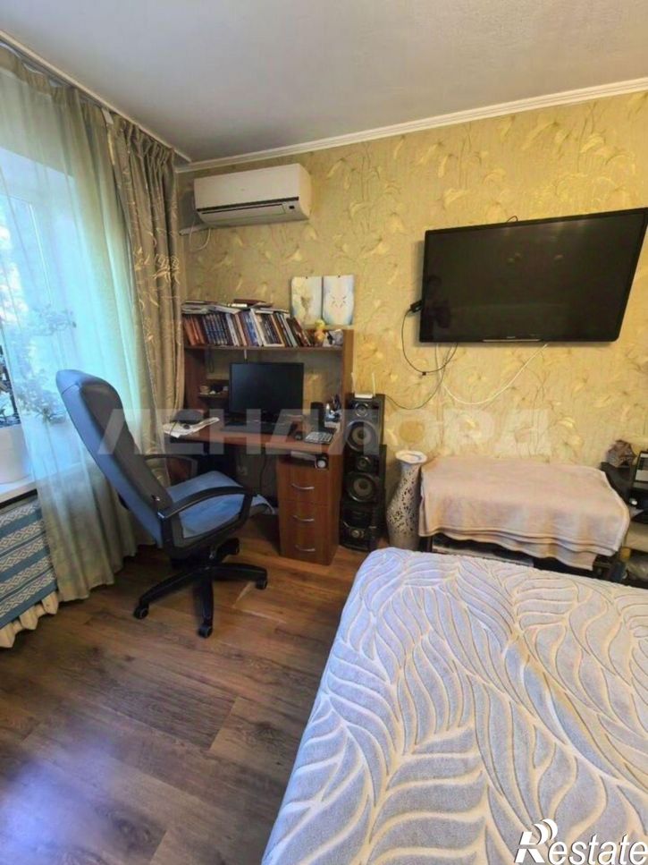 1-комн квартира проспект 40-летия Победы, 318,  д. 318