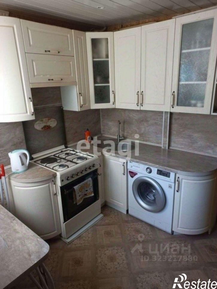 3-комн квартира ул 16-я линия, 6,  д. 6