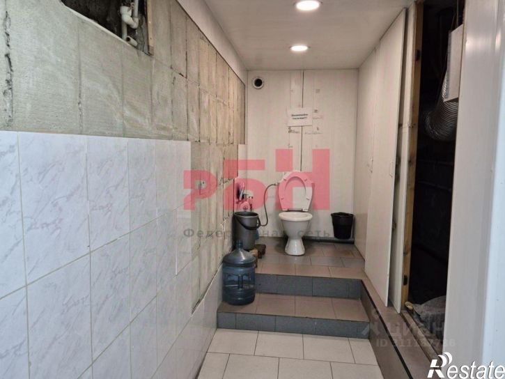 Помещение свободного назначения пр-кт Ленина, 68,  д. 68