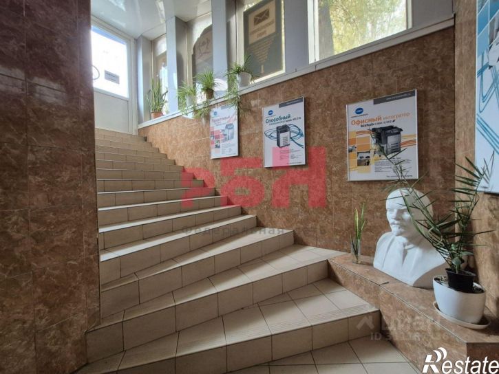 Помещение свободного назначения пр-кт Ленина, 68,  д. 68