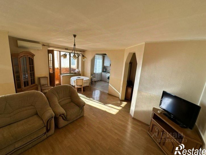 3-комн квартира пр-кт Стачки, 208,  д. 208