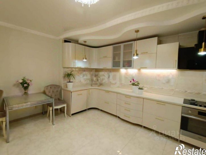 3-комн квартира ул 1-й Конной Армии, 23,  д. 23