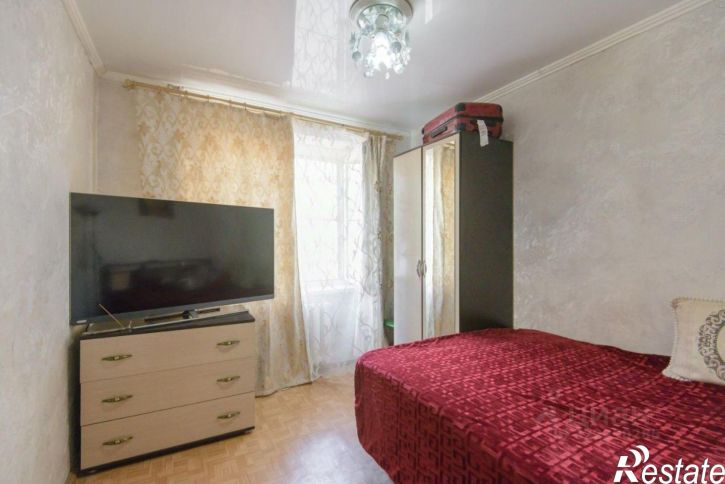 3-комн квартира улица Жмайлова, 19,  д. 19