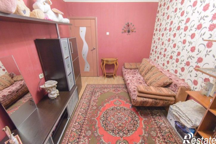 3-комн квартира улица Жмайлова, 19,  д. 19