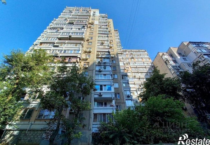 2-комн квартира улица Станиславского, 300,  д. 300