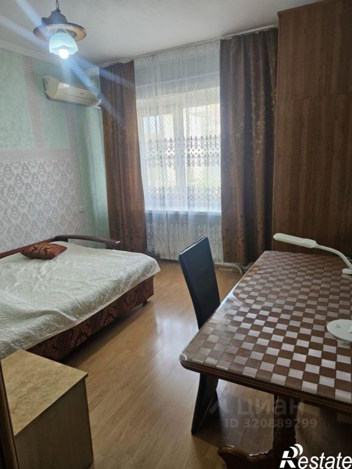 4-комн квартира улица Станиславского, 89,  д. 89