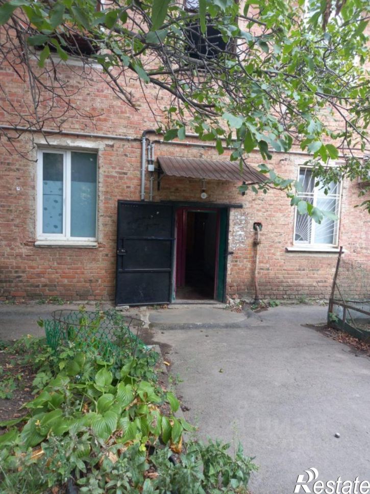 2-комн квартира Беломорский переулок, 88,  д. 88