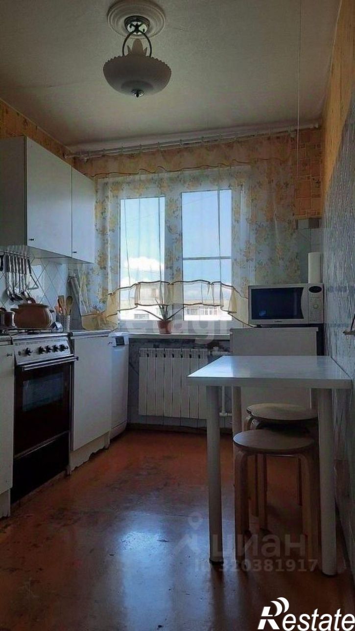 3-комн квартира Конституционная улица, 62,  д. 62