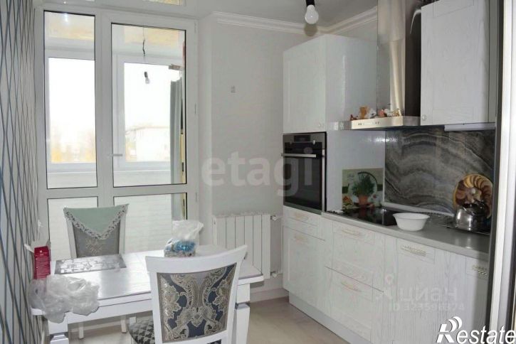 3-комн квартира улица Волкова, 8,  д. 8