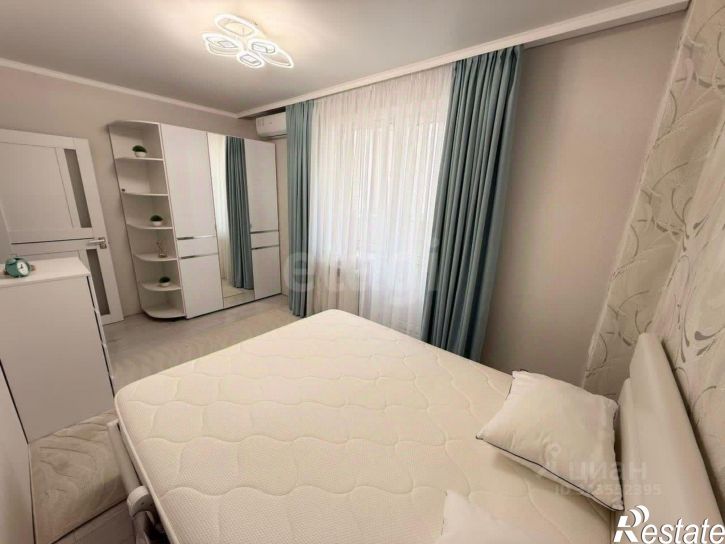 3-комн квартира бульвар Комарова, 18/3 с1,  д. 18/3 с1