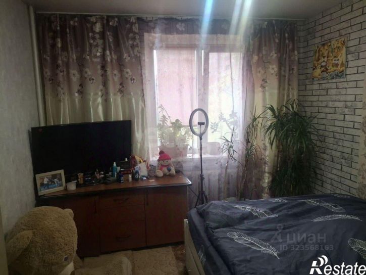 3-комн квартира пр-кт Космонавтов, 9,  д. 9